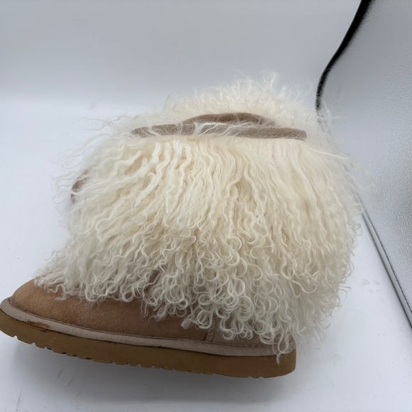 UGG Mongolian Sheepskin Cuff Short Boots 6 Ski Apres Furry Rare Fur Sand Cream - Picture 6 of 15